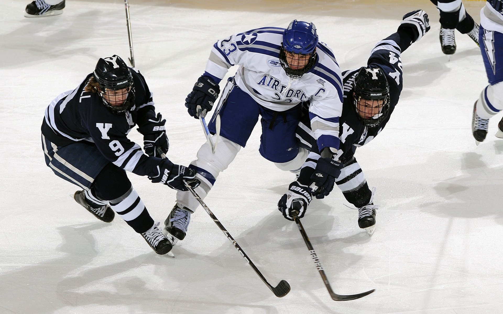 S16消息引爆外网：北美赛区终于扬眉吐气了，北美赛区s11