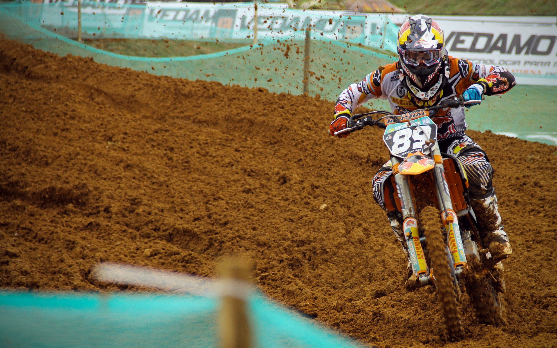 欧冠赛季舆论:巴黎对“差一点”的剧本感到厌倦 高层考虑彻底换血